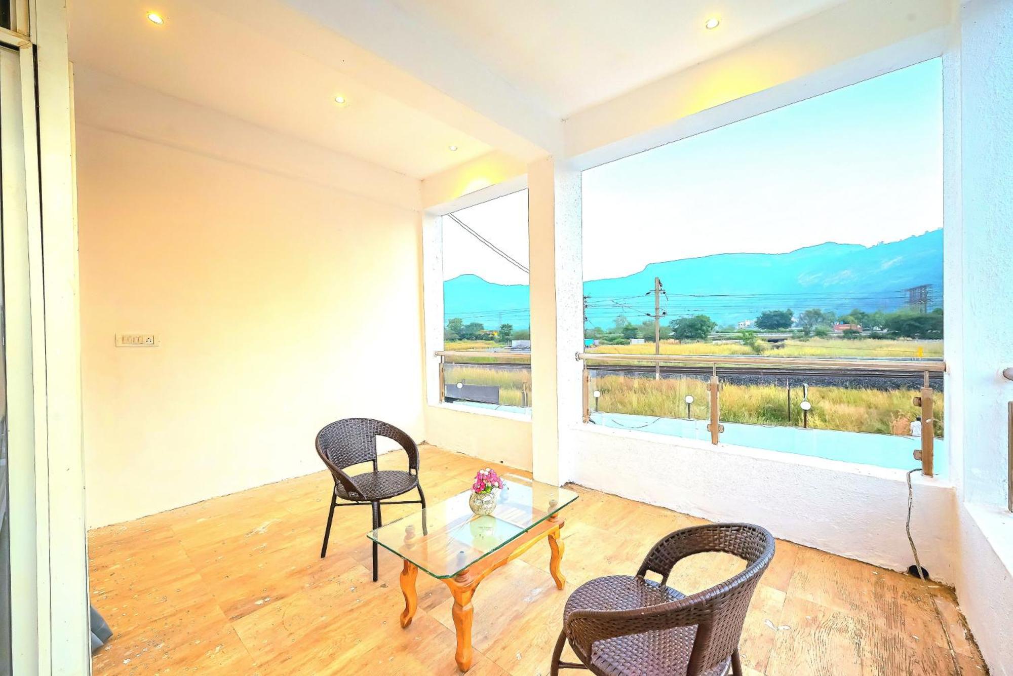 Empyrean Stay II 6Bhk Big Daddy Villa Ll Ac II Pvt Pool II Terrace View II Lux Lonavala Eksteriør billede