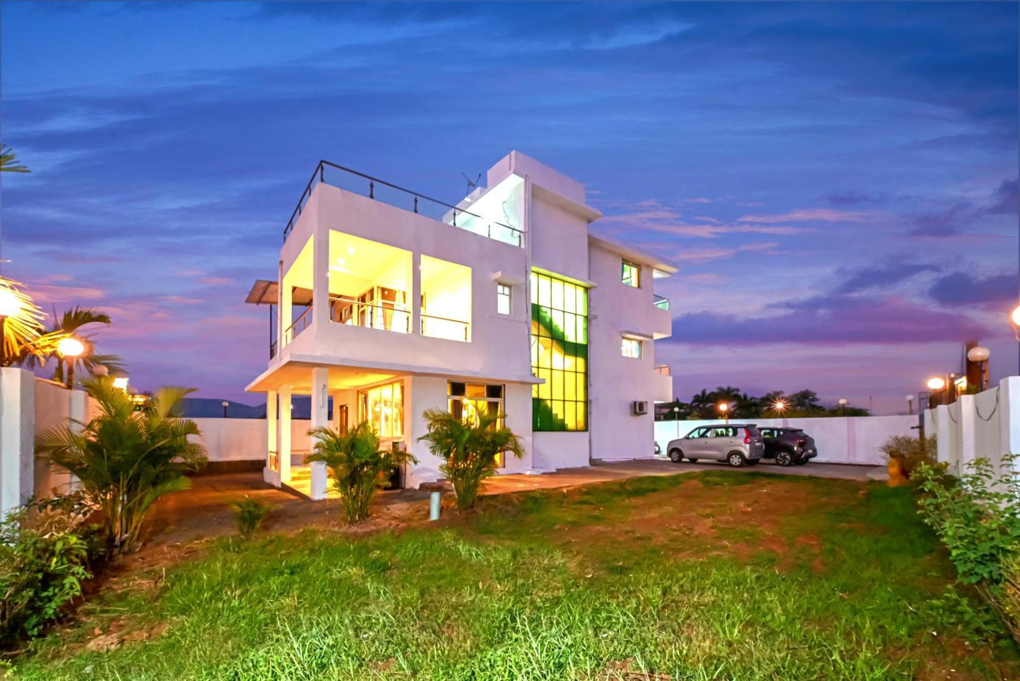 Empyrean Stay II 6Bhk Big Daddy Villa Ll Ac II Pvt Pool II Terrace View II Lux Lonavala Eksteriør billede