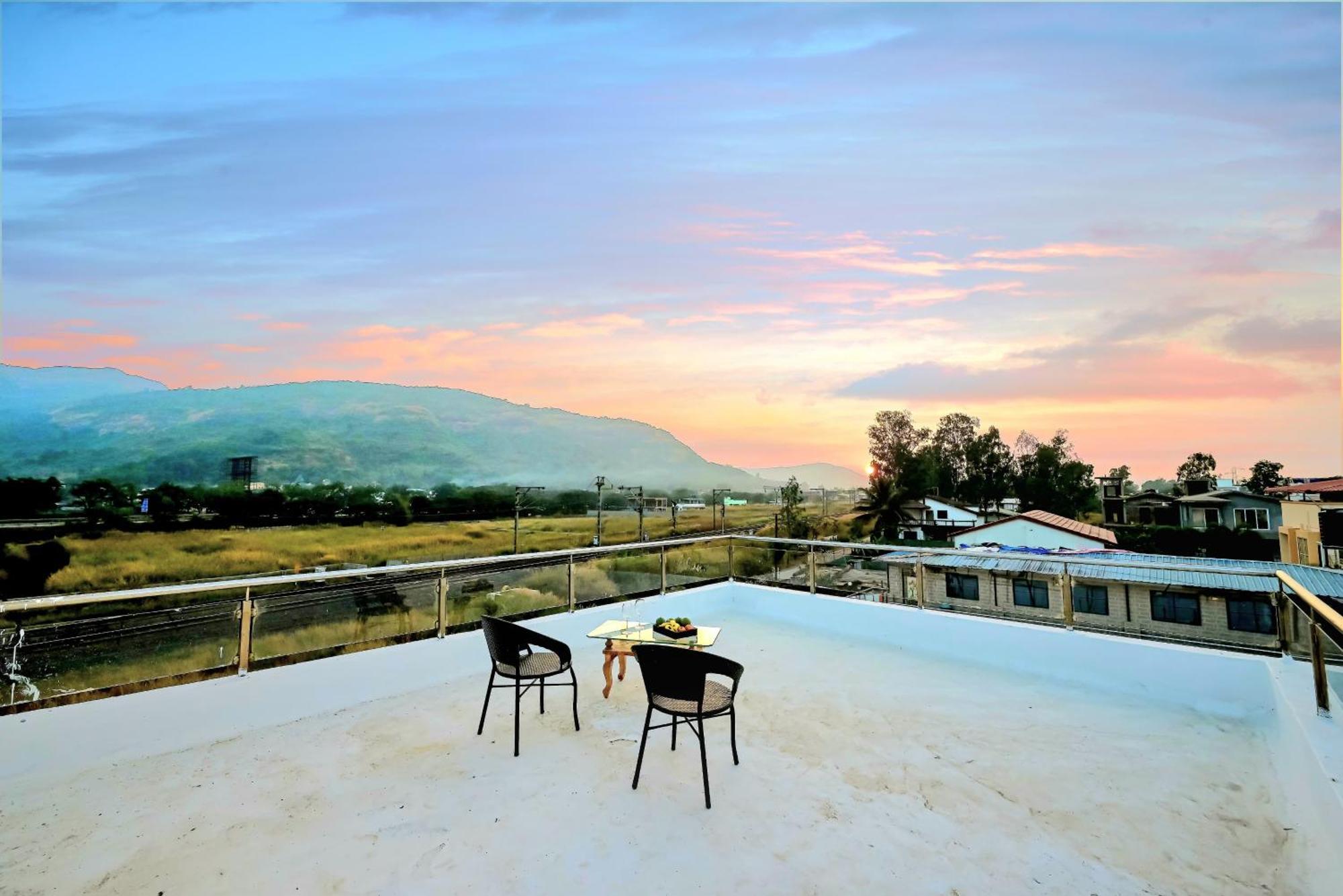 Empyrean Stay II 6Bhk Big Daddy Villa Ll Ac II Pvt Pool II Terrace View II Lux Lonavala Eksteriør billede